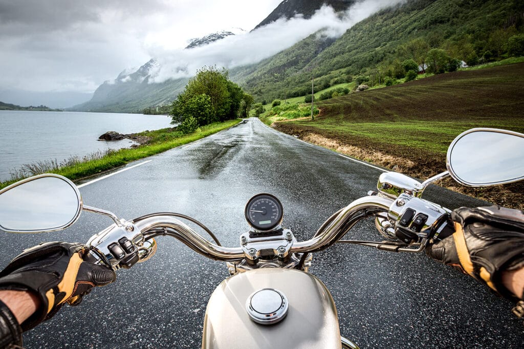 Mit dem Motorrad nach Skandinavien – Der große Norwegen-Planer 2026 (Kosten, Routen & echte Gefahren)