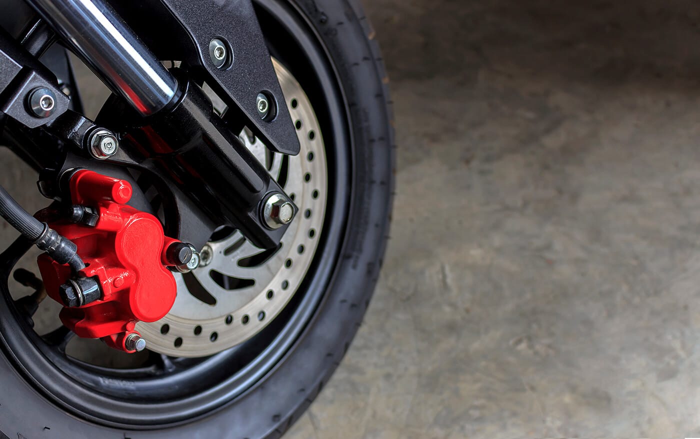 Farbige Bremssättel am Motorrad: legal, schön, aber auch sinnvoll?