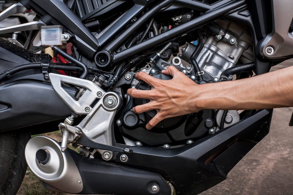 Wenn der Anlasser bei Kälte streikt – Ursachen, Soforthilfe & Prävention