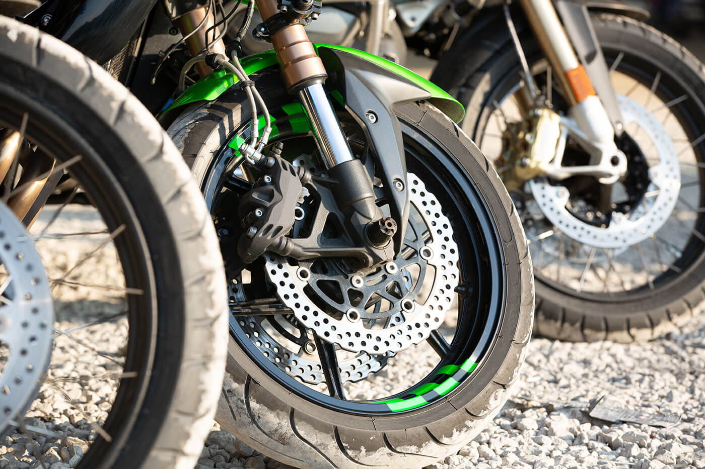 Bremszange am Motorrad erklärt: Doppelkolben, Radial und Fest- gegen Schwimmsattel