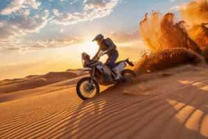 Projekt Wüste 2026: Wie du dich und deine 200-Kilo-Maschine auf die Dünen vorbereitest