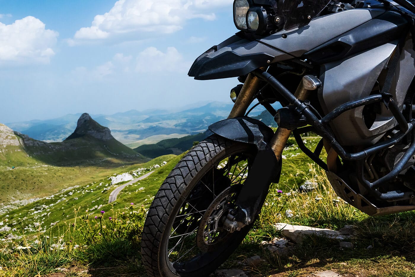 Reiseenduro-Hubraumklassen im Vergleich: leicht, mittel, schwer - welche passt zu dir?