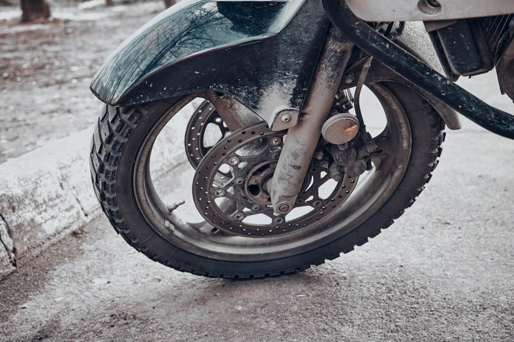 Der Rost auf deiner Bremsscheibe ist harmlos - der vom letzten Winter nicht