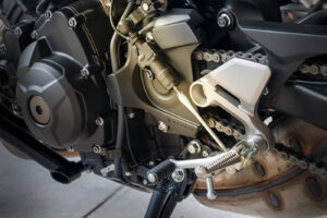 Schalten ohne Kupplung: Laut Anleitung darf das nur der Quickshifter