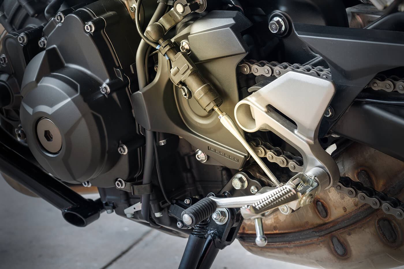Schalten ohne Kupplung: Laut Anleitung darf das nur der Quickshifter