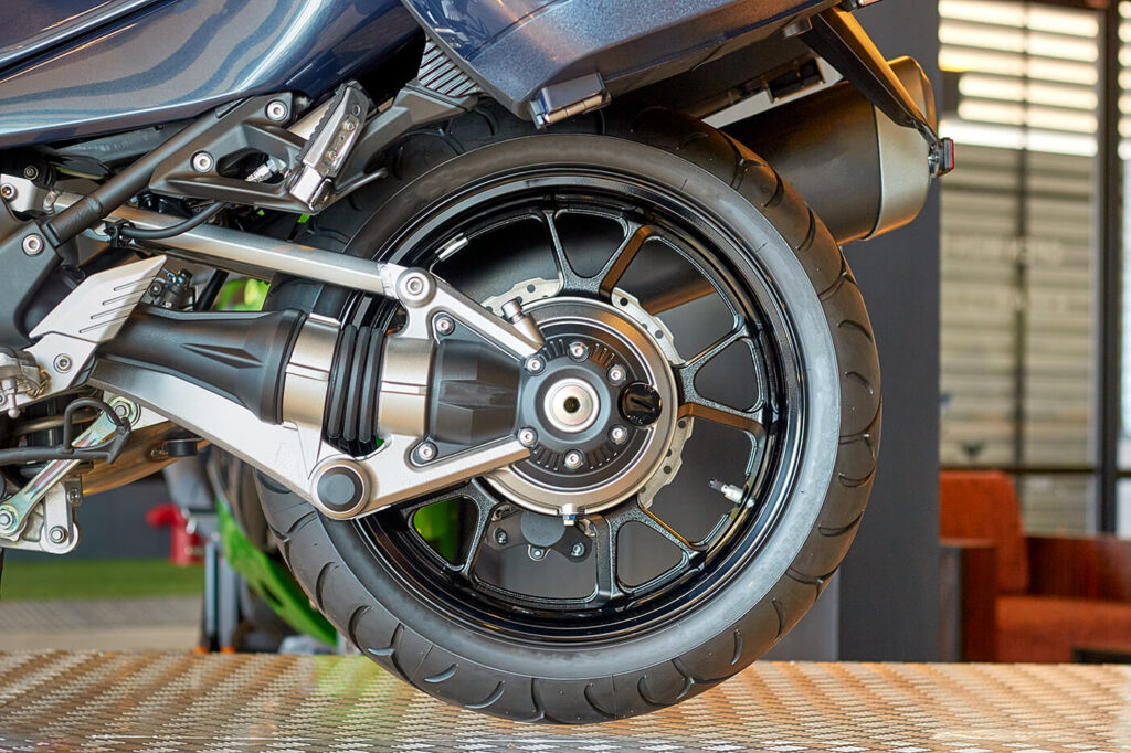 Was vom Stickstoff im Reifen am Motorrad übrig bleibt