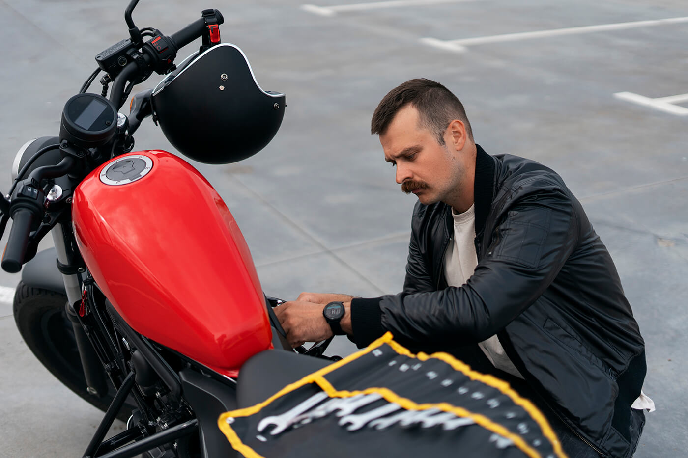 Panne am Motorrad: Was du am Straßenrand wirklich reparieren kannst - und wann Schluss ist