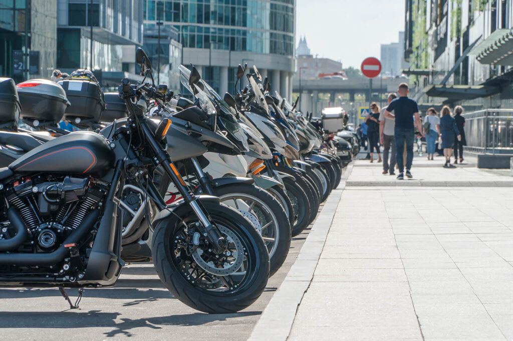 Warum plötzlich mehr Motorräder in der Stadt stehen - und was wirklich dahintersteckt
