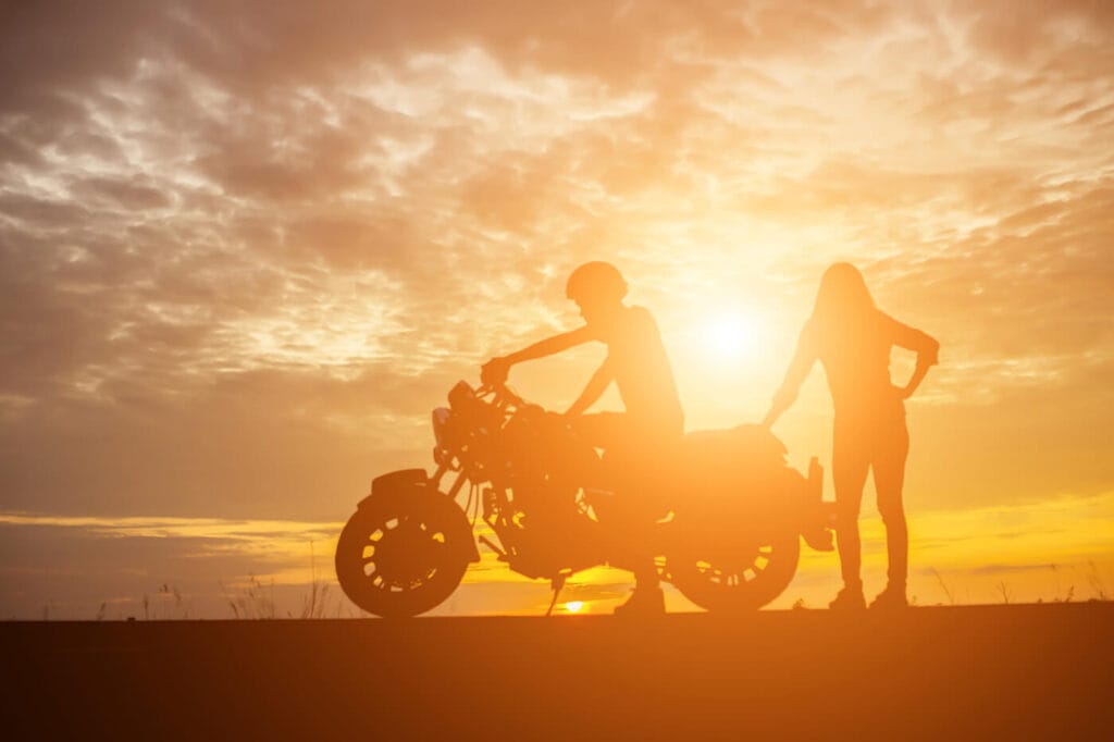Motorradfahren bei Hitze: Was bei 35 Grad wirklich hilft